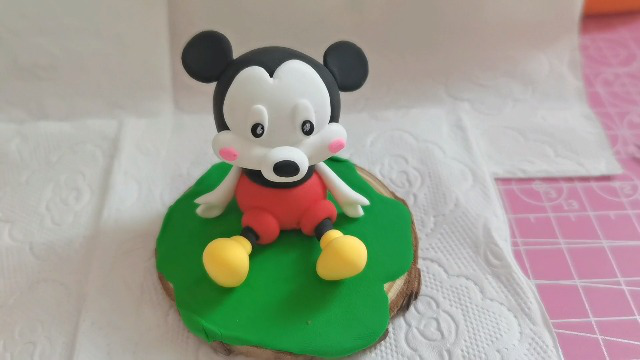 第一次制作粘土米老鼠