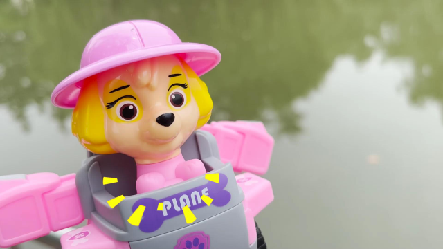 汪汪队天天独自寻宝 奥特曼暗中保护