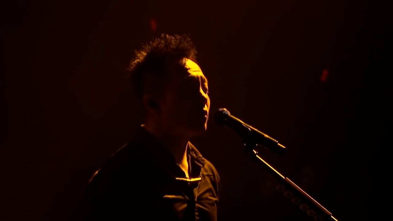 【许巍】“此时此刻”演唱会_许巍《喜悦》，2015“此时此刻”演唱会北京收官_高清1080P在线观看平台_腾讯视频