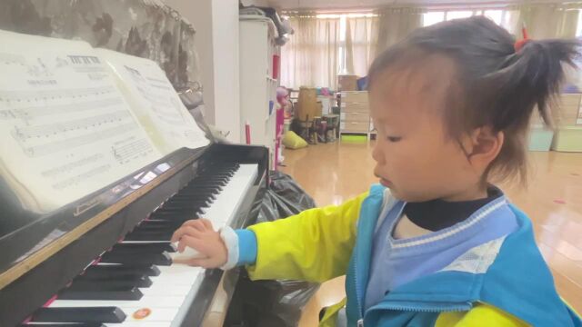 宁南县第三幼儿园钢琴社团剪影