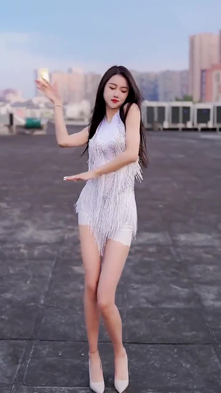 临沂美女 跳舞图片