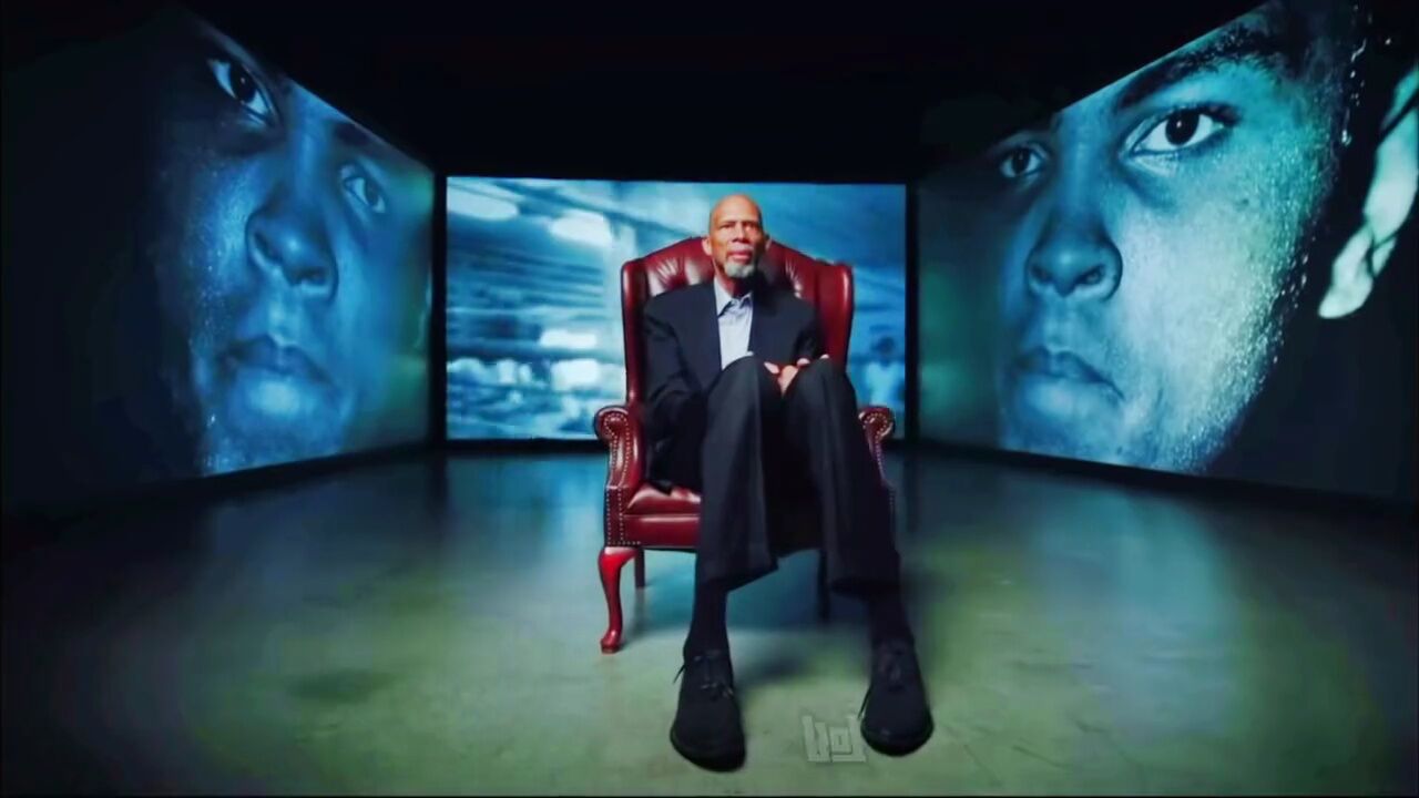 贾巴尔 当你身为一个巨人时,你往往是孤独的#混剪天团 #超燃混剪