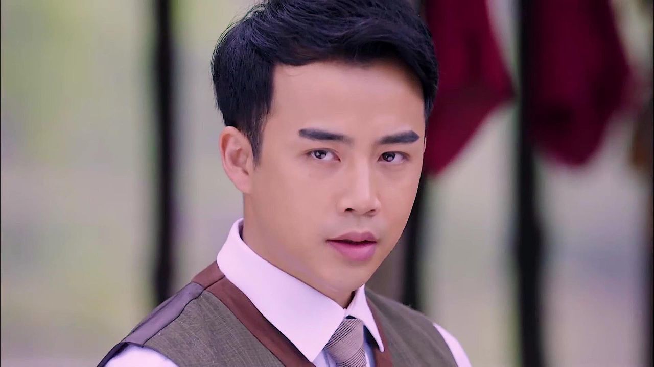 杨二虎使用一石二鸟之计,成功夺走解药将哥哥救出魔窟