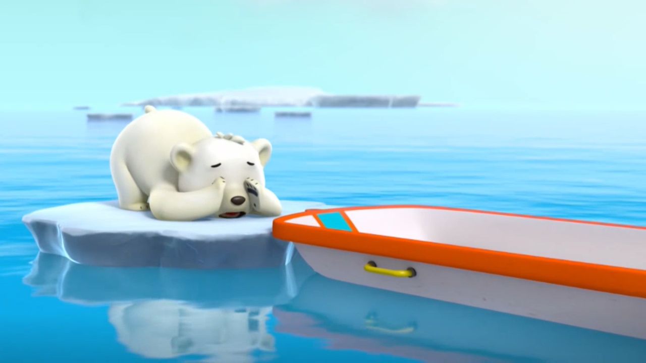 杰克用破冰机闯祸了,小北极熊随着冰块漂流,汪汪队路马和珠珠机智联合