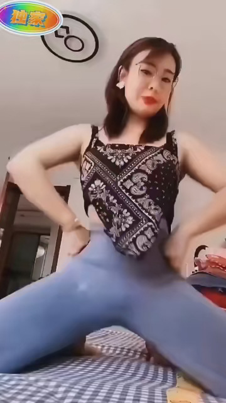火辣性感好身 #性感丰满迷人气质女人 #身材微胖才性感 还是得有肉感