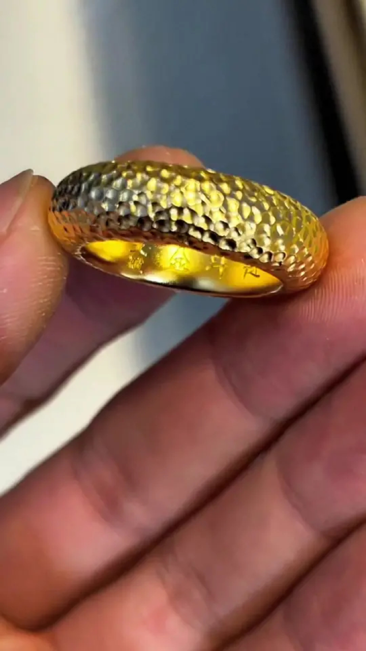 手工锤纹金戒指#黄金加工 #纯手工打造 #来料加工