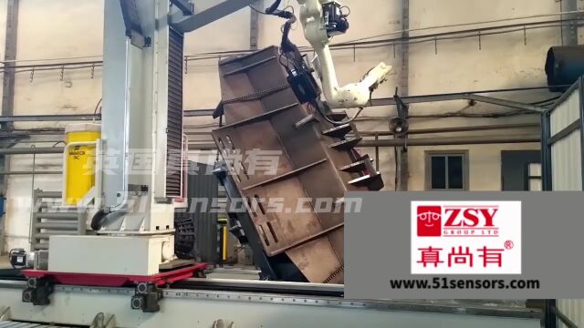 线激光轮廓传感器焊接扫描ZLDS202Weld用于焊接自动化演示铲斗焊接扫描就找英国真尚有