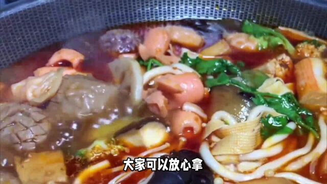 吃麻辣烫时,专挑这6种食材,花钱少吃得饱,老板:这是行家啊