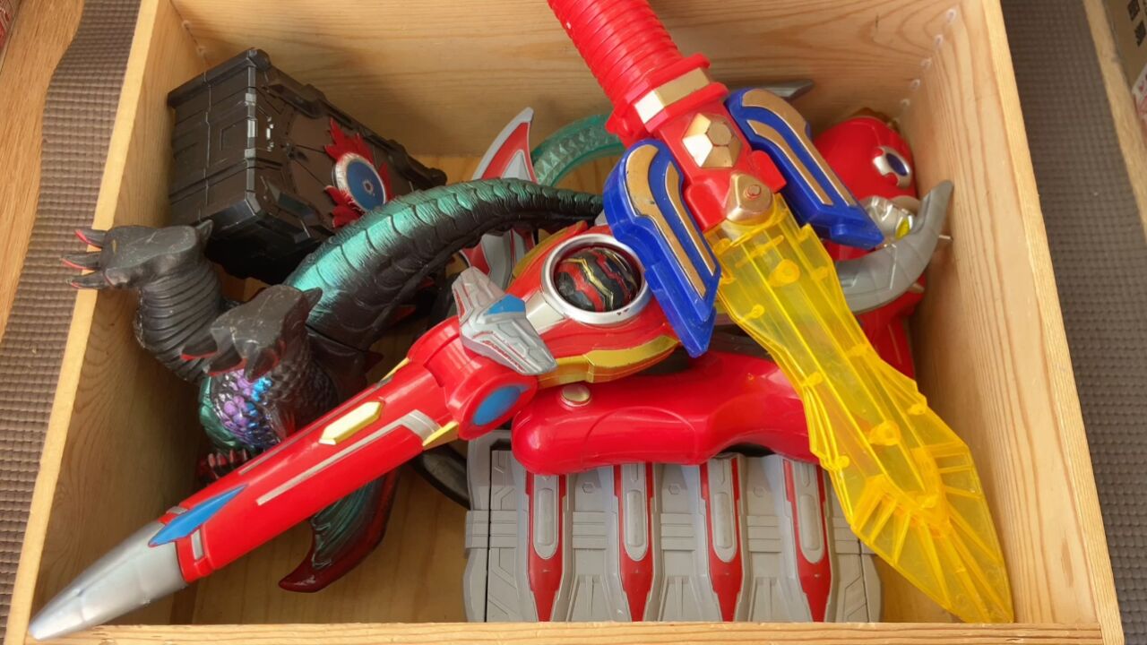 奥特曼武器变身器玩具大合集,泰罗圣剑 欧布长矛 奥特曼水晶收纳盒