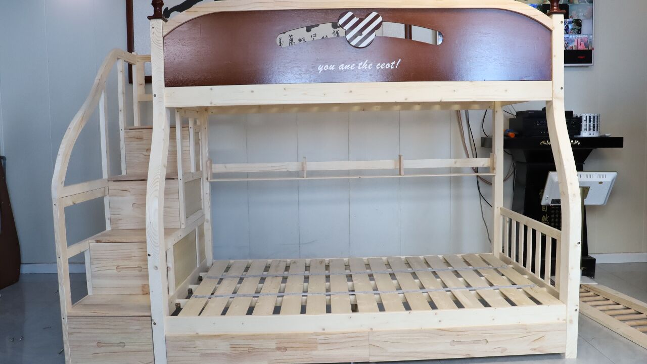 梯柜子母床安装视频