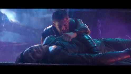被反派戳中泪点的四大瞬间：洛基惨死，雷神抱着弟弟痛哭失声！
