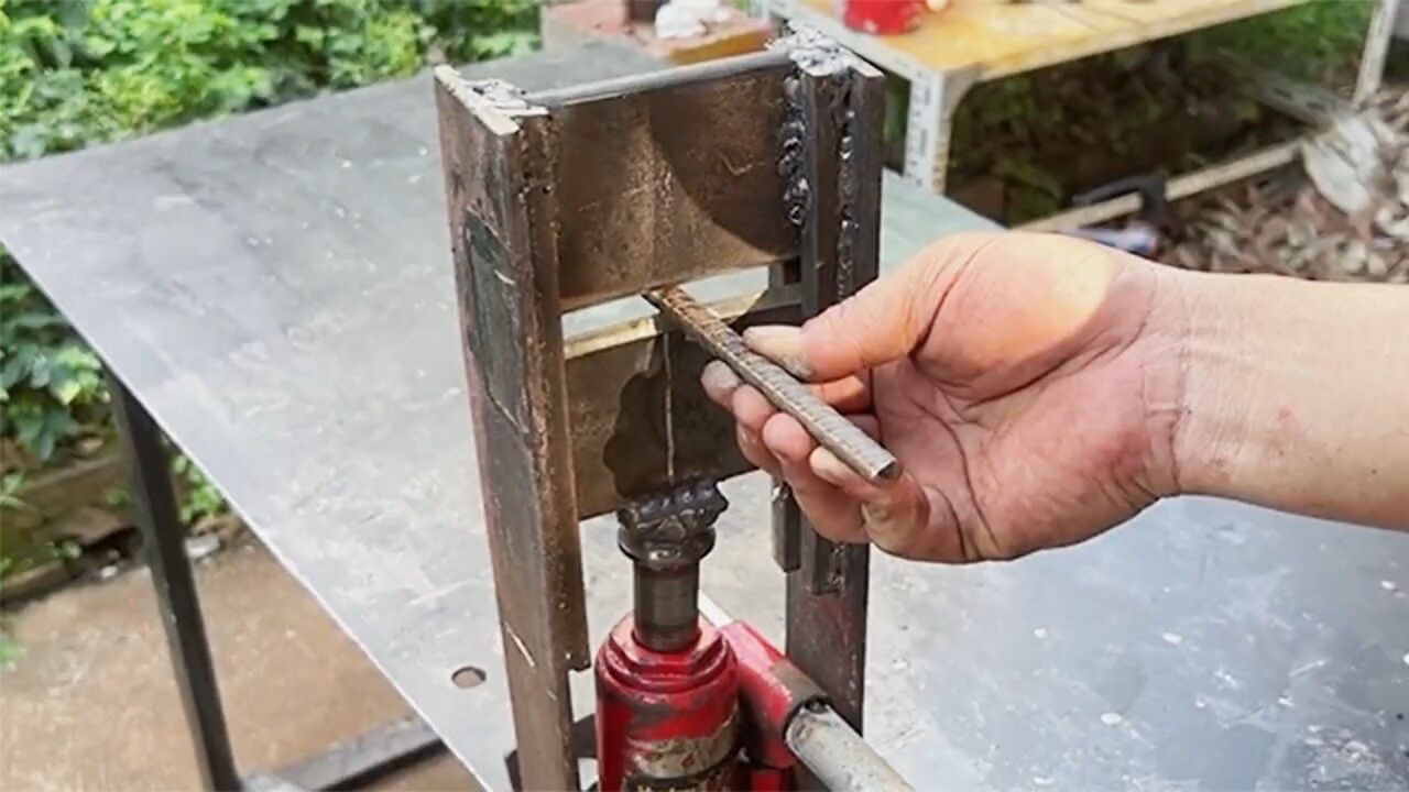 实属厉害高手在民间自制铡刀创意发明劳动人民的智慧自制工具