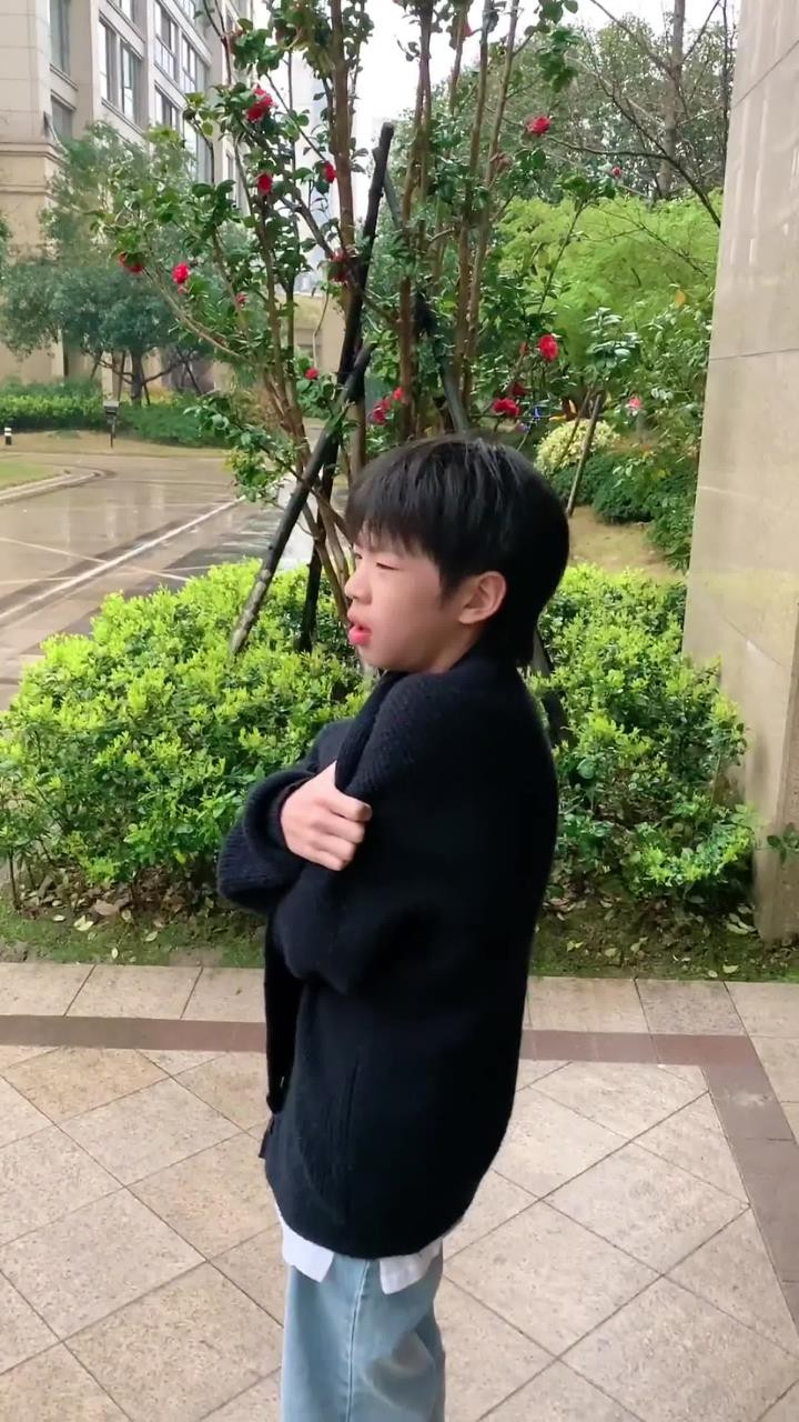 张轶程你怂什么!