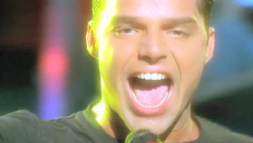 Ricky Martin《La Copa de la Vida》