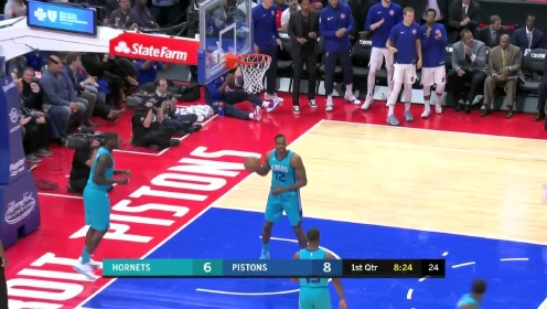 《NBA全场集锦》【扣篮】瞬间爆炸 哈里斯单枪匹马起飞暴扣