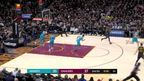 《NBA全场集锦》【得分】闪电侠梦回巅峰？ 韦德急速迷踪步上篮戏耍对手