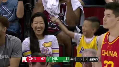 《NBA全场回放》【回放】夏季联赛：中国vs雄鹿第4节 中国队命中率逐渐下降雄鹿一锤定音
