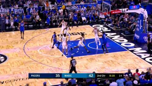 《NBA全场集锦》【得分】面对夹击思路清晰 班巴巧妙勾手两分入账