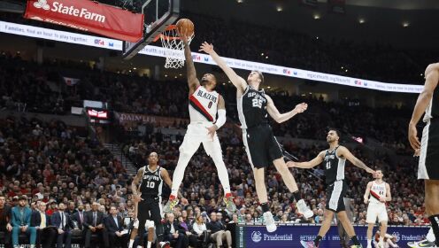 《NBA全场集锦》【球星】利拉德vs马刺集锦 狂砍26+10无解三分一剑封喉