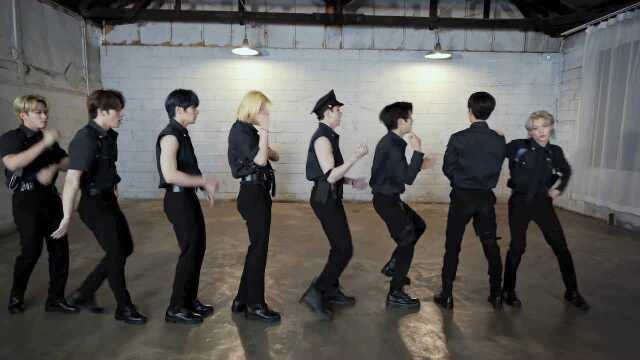 Back Door Dance Practice Video Uniform ver.