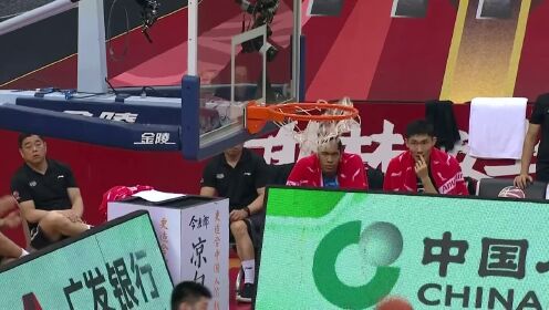 《CBA全场回放》CBA复赛第7日：广厦vs北京第3节回放