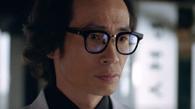 《使徒行者2[普通话版]》第2集02:魏德信强势归来,劝退父亲成为新龙头