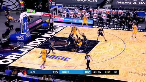 《NBA全场集锦》博格丹这波就突出一个优雅 防守队员在空中很无奈