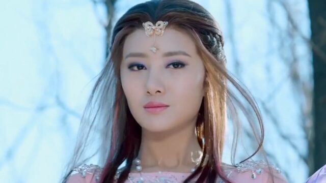 《幻城》第56集01:蝶澈前来挑战潮涯,潮涯却迟迟不出手,蝶澈见状说出