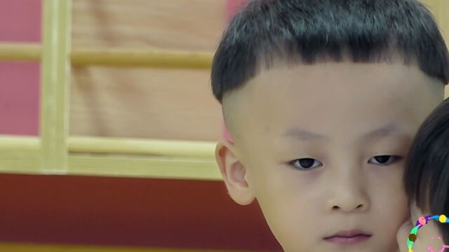 《小孩的神秘生活》第2集:4岁篇ⷮŠ规则意识视频素材