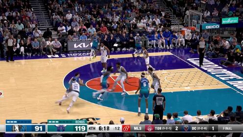 《NBA全场集锦》飞天遁地 乌布雷连续两记挂筐暴扣