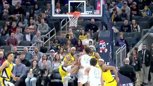 《NBA全场集锦》威金斯封盖以赛亚 哈利伯顿反击暴扣一骑绝尘