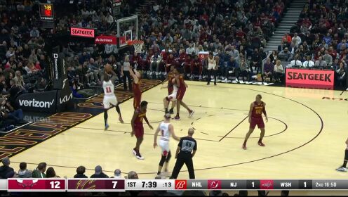 《NBA骑士》神的武器！德罗赞招牌漂移跳投稳稳命中