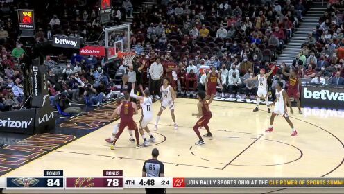 《NBA骑士》【原声】鹈鹕90-93骑士 阿伦关键防守阻挡瓦兰丘纳斯绝平