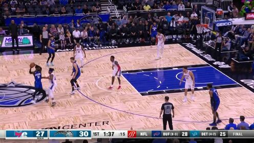 《NBA全场集锦》梅尔顿抢断连线 豪斯信马由缰单臂炸扣