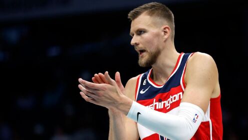 《NBA全场集锦》【球星】波尔津吉斯vs黄蜂集锦 15分钟砍20分 遗憾崴脚伤退
