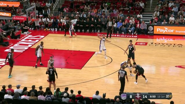 得分手拿把攥！范弗利特骑马射箭迎着防守抛投打成2+1