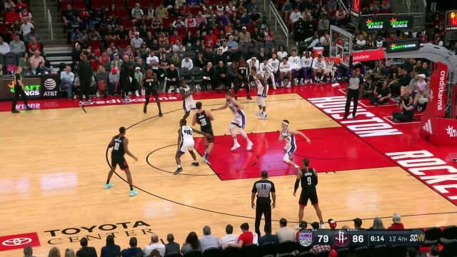 兵败如山倒！火箭末节轰出一波21-7超强攻击波国王直接投降