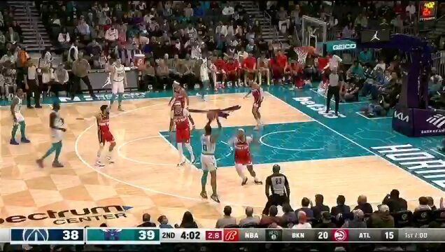NBA常规赛：奇才vs黄蜂第2节英文原声回放