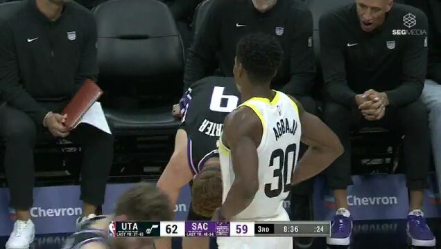 NBA季前赛：爵士vs国王中文解说全场回放