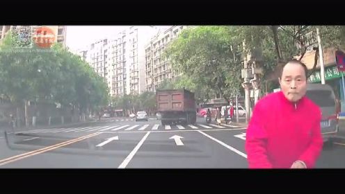 中国交通事故合集  国内车祸瞬间现场集锦