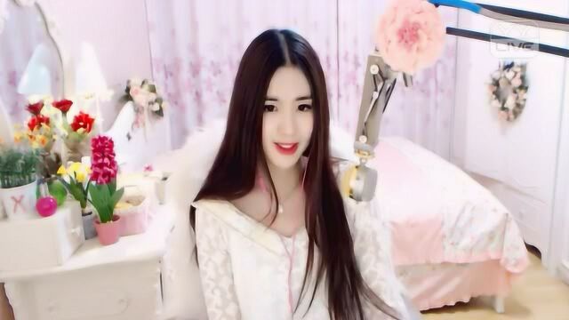 yy大美女钰儿神曲无处安放养眼又好听