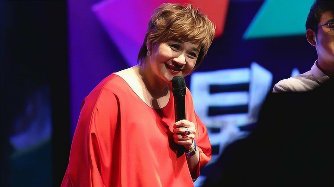 苍天饶过谁系列毒舌评委柯以敏如今被网友吐槽肉球