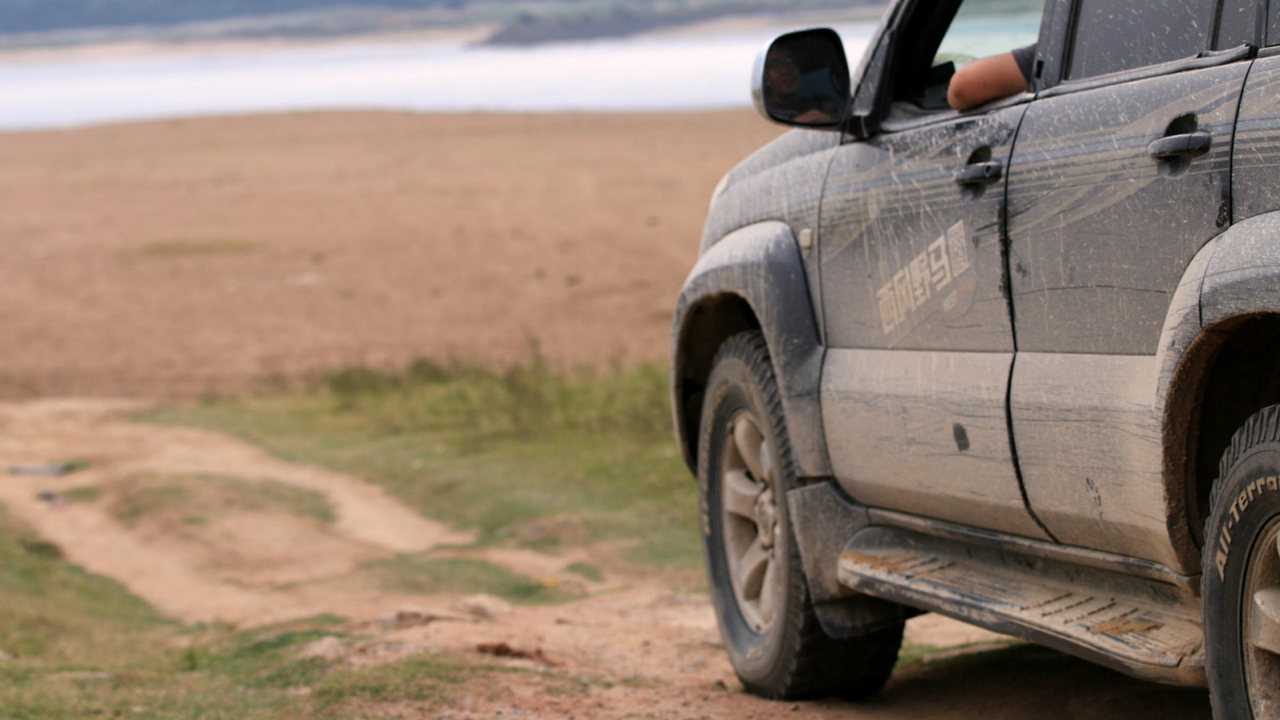 在清远石角沙滩,这帮越野人竟然穿出了无人区的感觉