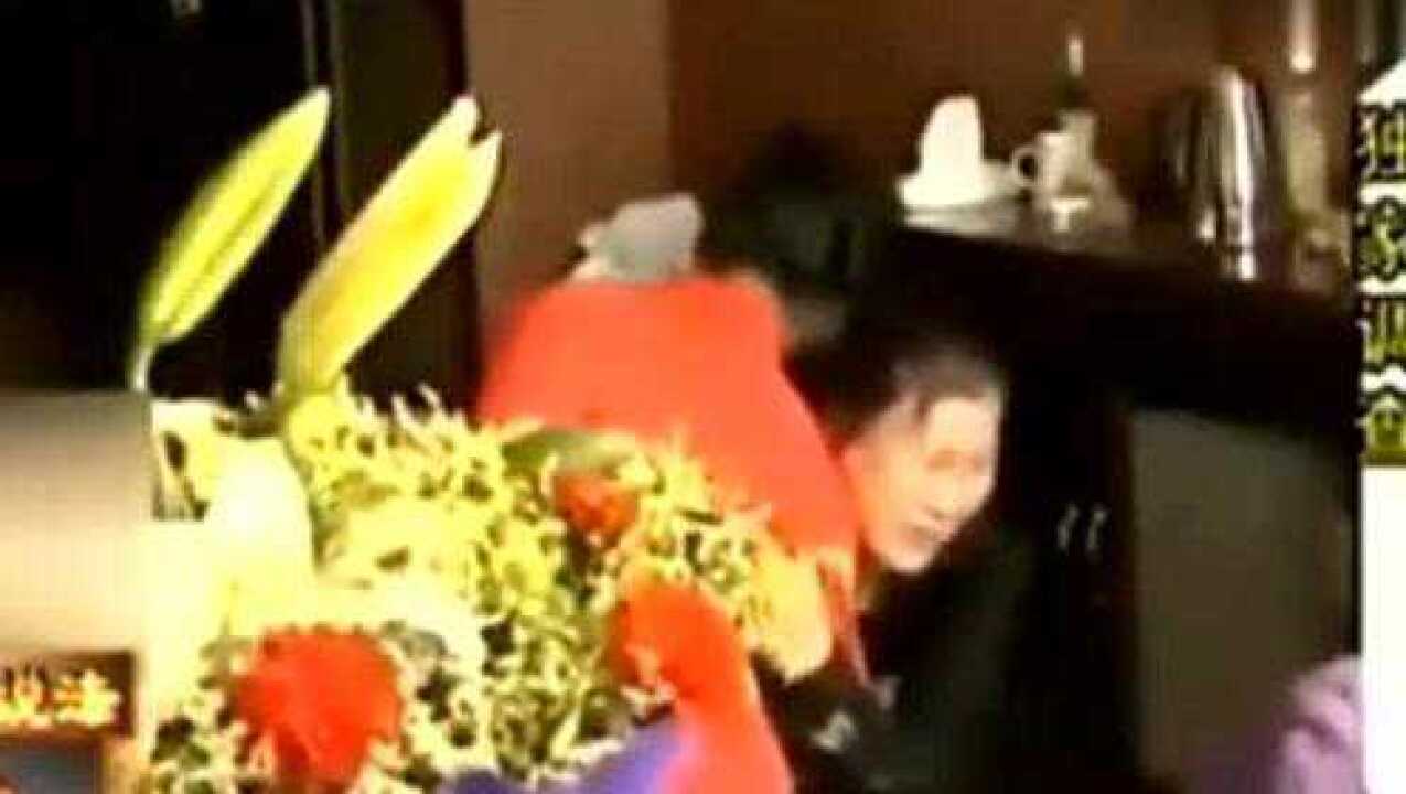 十二岁幼女被囚禁四年，每天交易几十次，生不如死！_腾讯视频