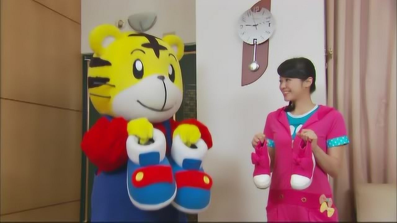 巧虎宝宝版-做做看，自己穿鞋子，戴帽子_高清