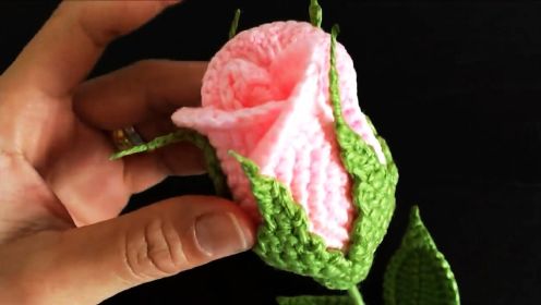 创意针织DIY，教你钩织“毛线玫瑰花”第二部分的方法