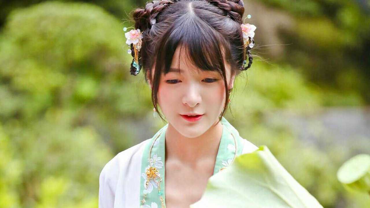 演员2徐娇太丑,她的脸经历了什么,好像被人打了一拳