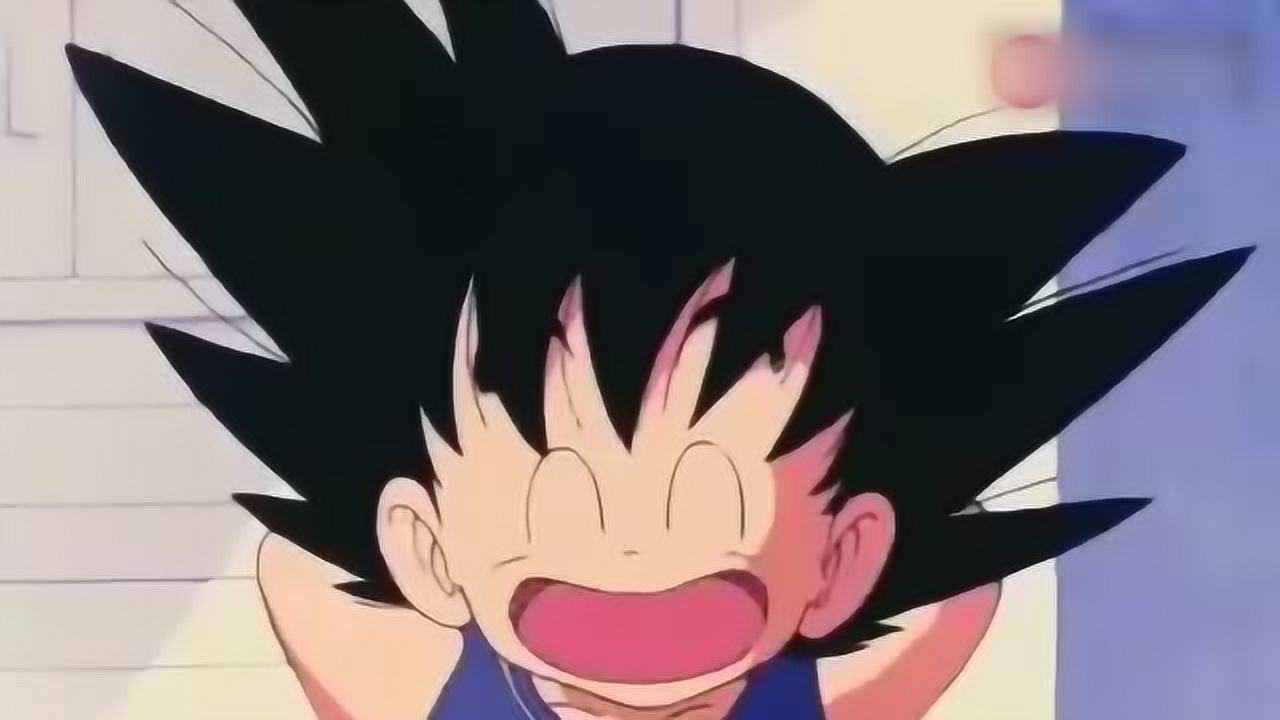 七龙珠悟空小时候这么可爱睡觉还要躺布玛腿上