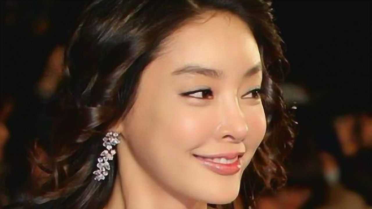 张紫妍潜规则事件再曝屈辱经历