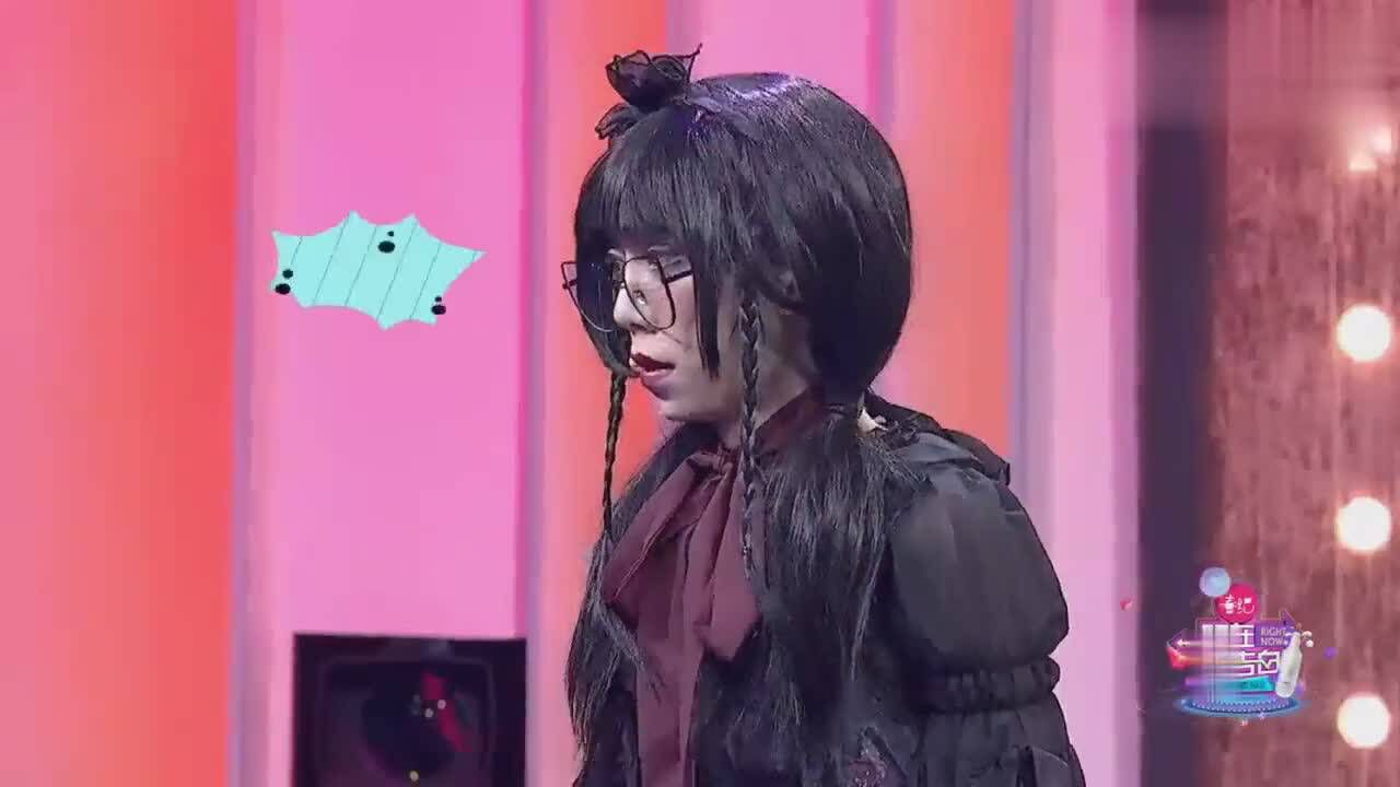 小伙男扮女装骗了痴情人